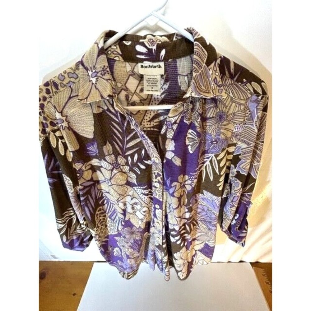 Bon Worth  Women's Casual Top 3/4 Sleeve Button Up -Size SM  Used ST5